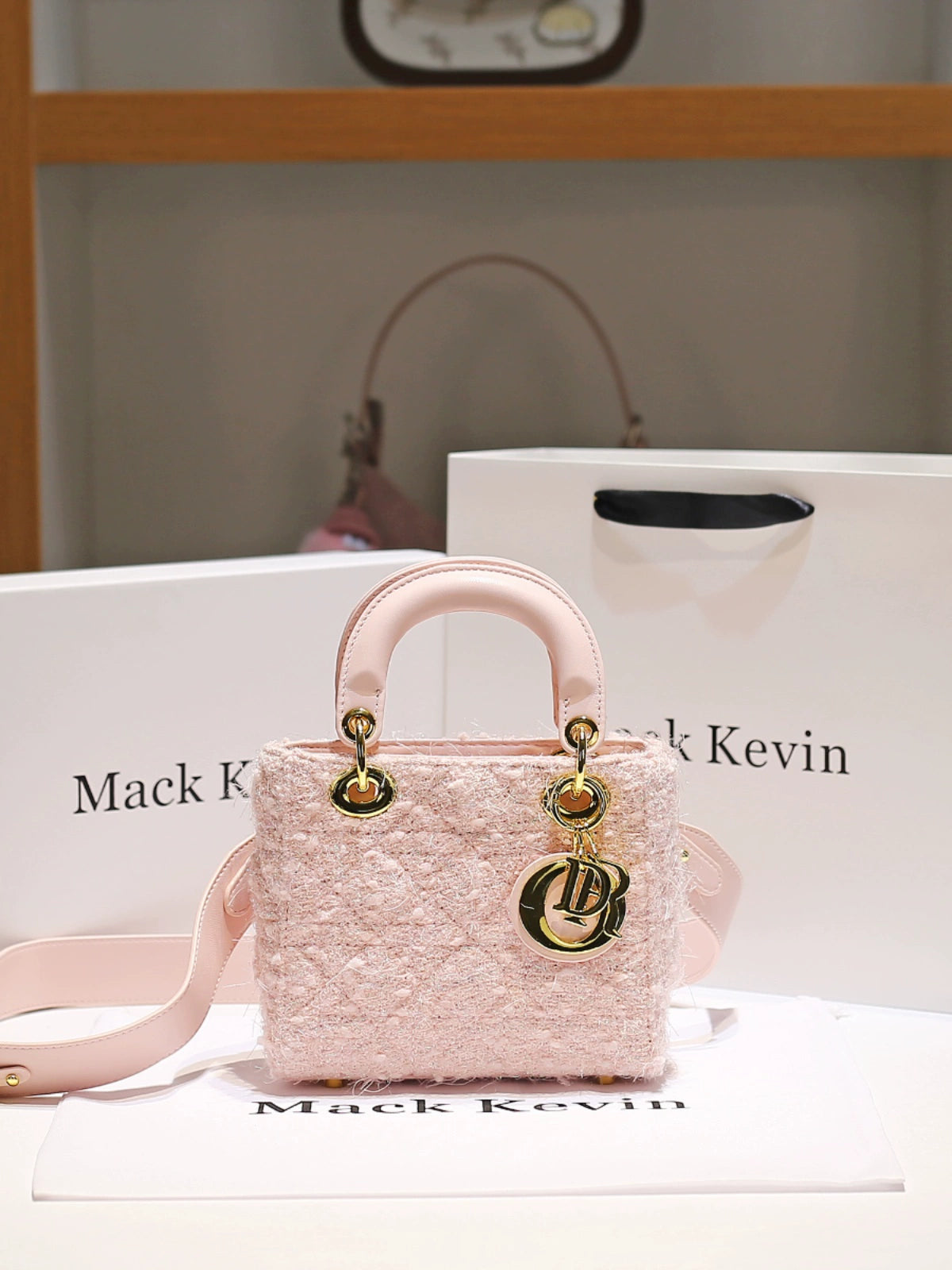 MackKevin Pink  Shoulder Bag.